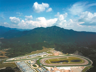 鳥瞰廣州從化香港馬會馬匹訓(xùn)練場。