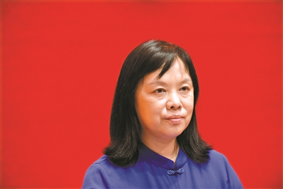市人大代表、廣東省職業(yè)病防治院毒理實驗所所長王海蘭：避免廚余垃圾投放點成擾民點