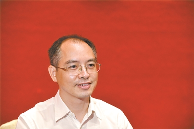 市人大代表、海珠區(qū)啟能學(xué)校校長徐永海：建立志愿服務(wù)積分制度