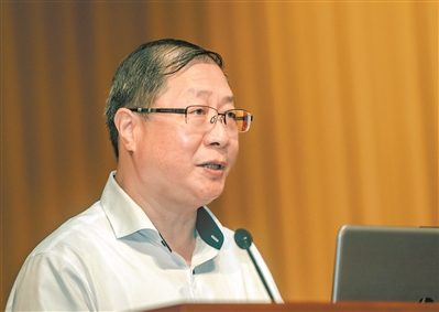 市政協(xié)委員、民進廣州市委員會副主委徐兆東：建設(shè)廣州北部1號旅游公路