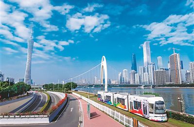 “政府公共資源應(yīng)該跟著人走”