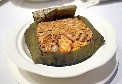 鮮蝦荷葉飯