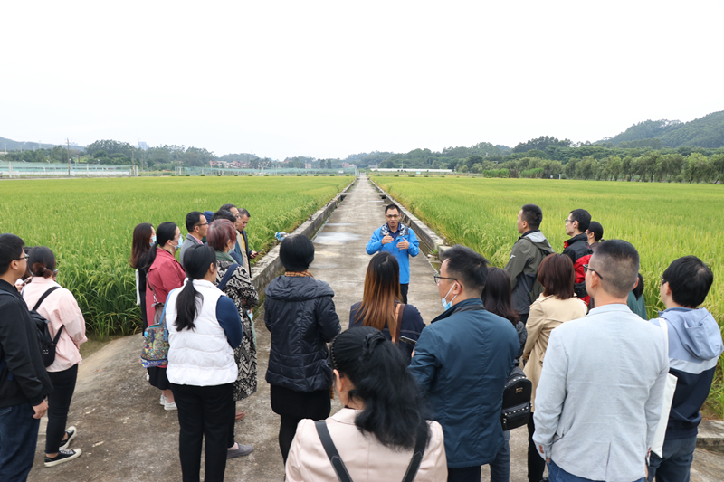 華農(nóng)基地2.jpg