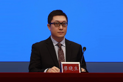 南沙開發(fā)區(qū)金融局局長廖曉生