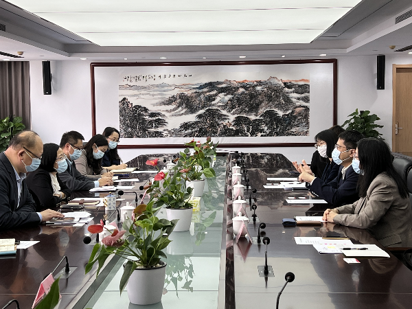 3月30日-劉瑜梅局長會(huì)見香港駐粵辦陳選堯主任一行.png