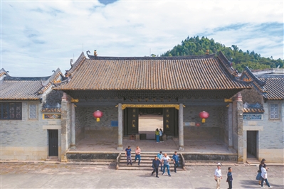 呵護“蠣江涌頭、半月古村”格局2.jpg