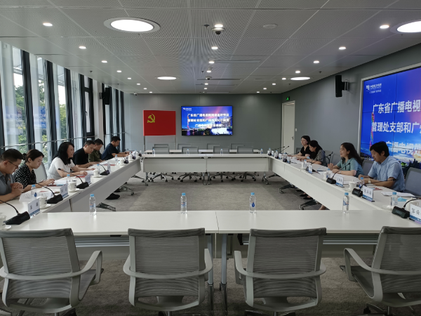 6月23日-市文廣旅局黨組成員、總工程師李若嵐出席指導七一共建活動.png
