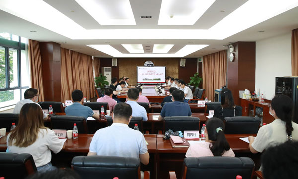 調(diào)研圖片2：座談交流.jpg