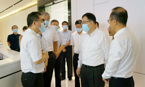 圖二：走訪調研.jpg