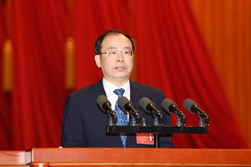 潘建國作政協(xié)第十四屆廣州市委員會常務委員會關于十四屆一次會議以來提案工作情況的報告