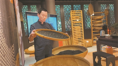 轉(zhuǎn)存圖片