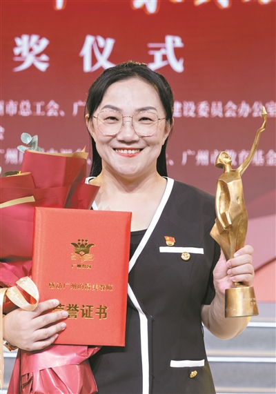 黃夢華.jpg