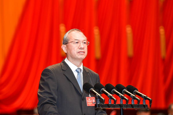 李貽偉作政協(xié)第十四屆廣州市委員會常務(wù)委員會工作報告