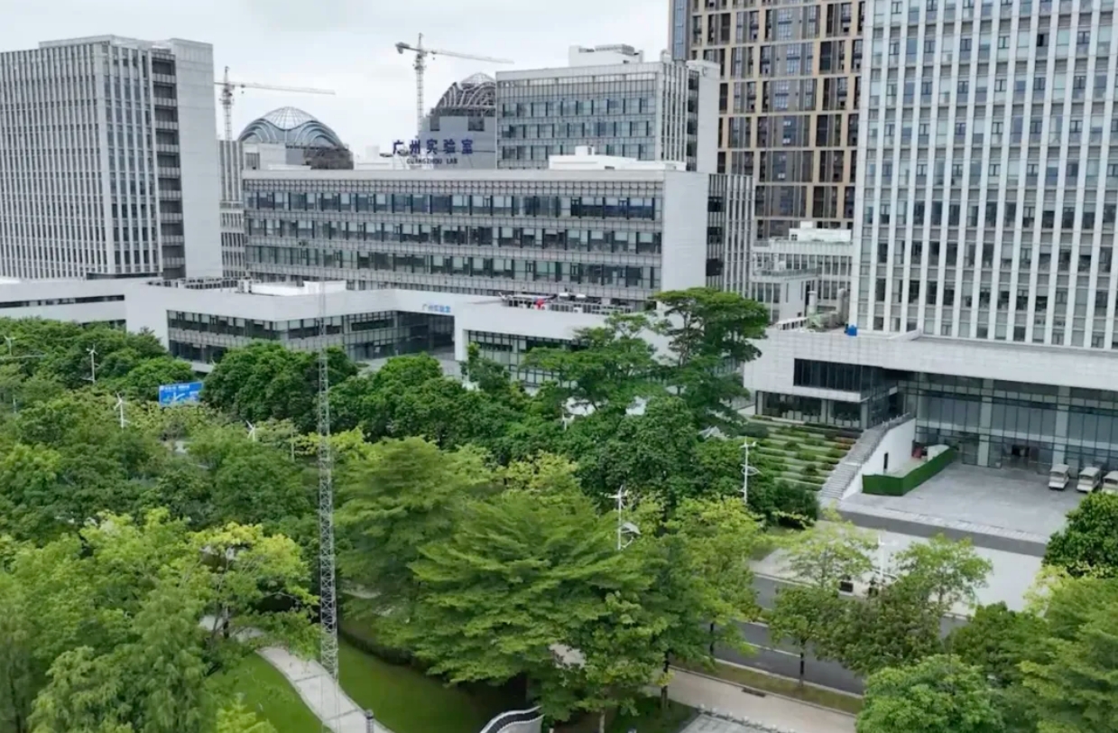 廣州市政協(xié)副主席、廣州市科學(xué)技術(shù)局局長王桂林做客作風(fēng)建設(shè)在路上（上）