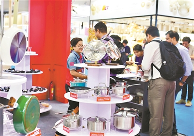 30個國家和地區(qū)的220家企業(yè)參加第二期進(jìn)口展