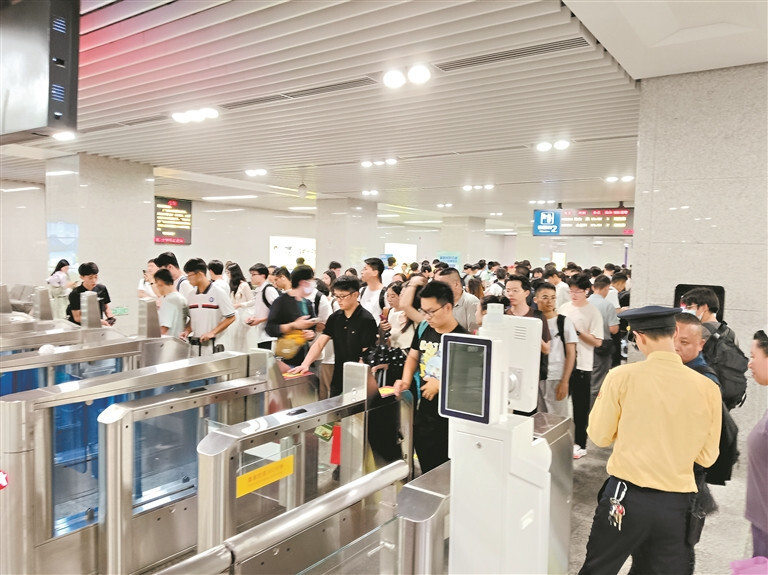 廣州龍年端午文旅呈現(xiàn)四大特點(diǎn) 精彩 活躍 便捷 實(shí)惠