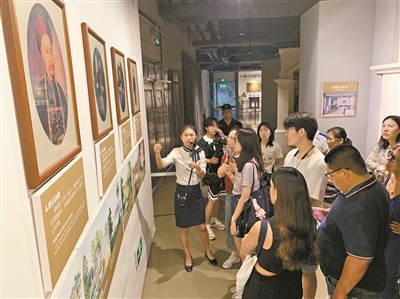 中外記者走進(jìn)十三行博物館