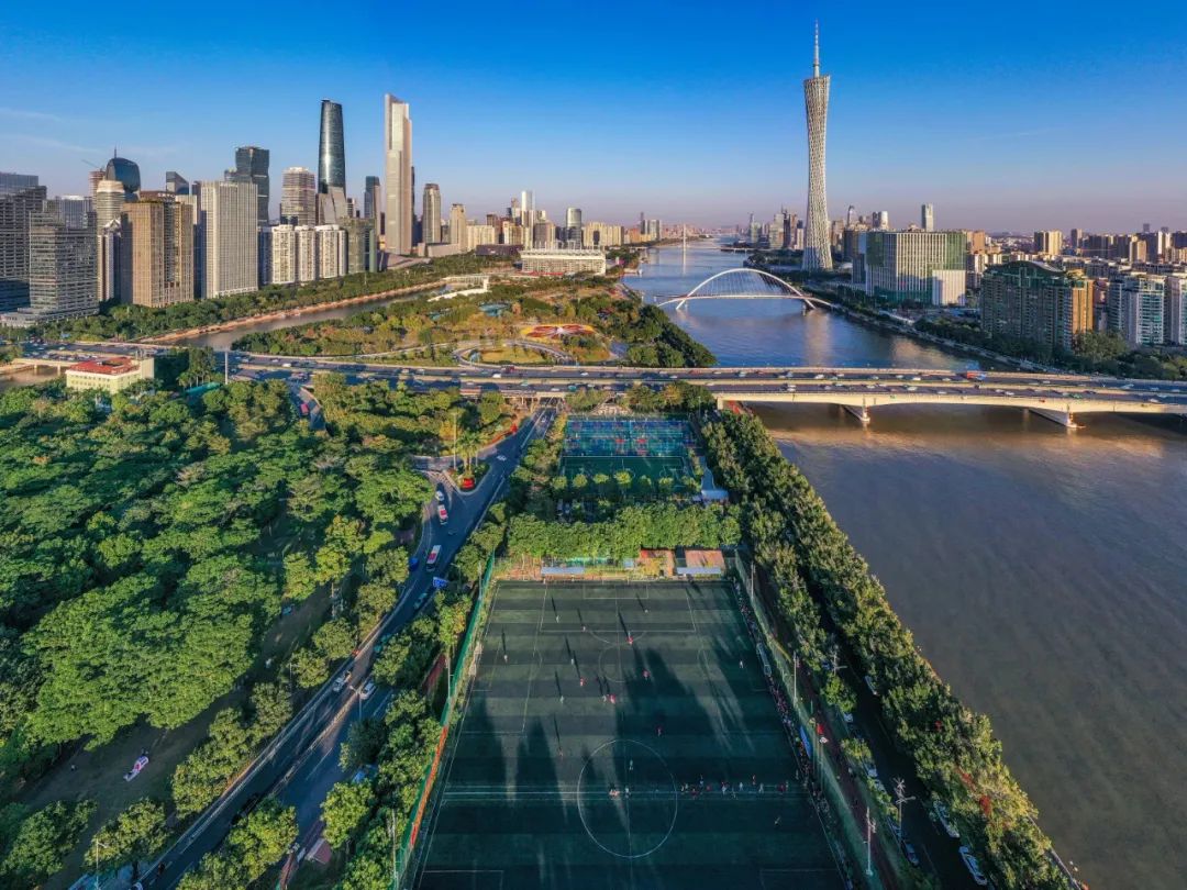 王衍詩在流溪河流域各級河長工作會議上強調 流溪河水環(huán)境只能越來越好