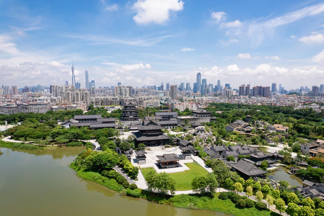 1-1.廣州市文化館全景航拍圖.png