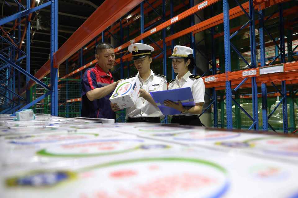 海關(guān)保障十五運會和殘?zhí)貖W會 50余批次比賽人員物資順利通關(guān)