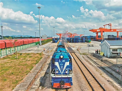 廣州國際港成中歐班列廣州集結(jié)中心主樞紐