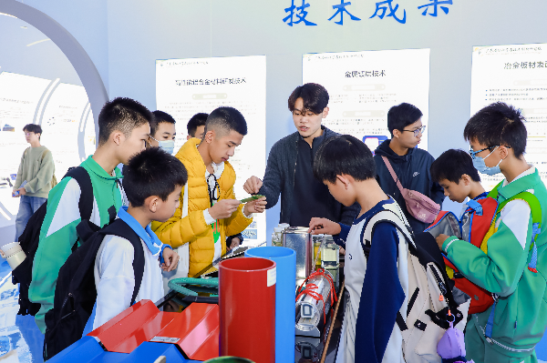圖4.防腐院參觀.jpg