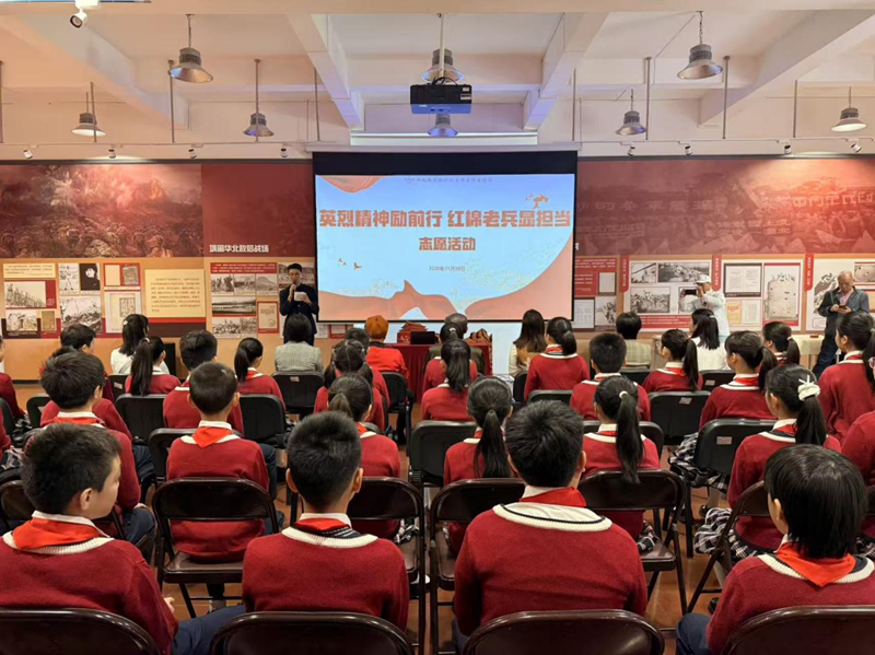 十九路軍陵園開(kāi)展“英烈精神勵(lì)前行 紅棉老兵顯擔(dān)當(dāng)”志愿活動(dòng)