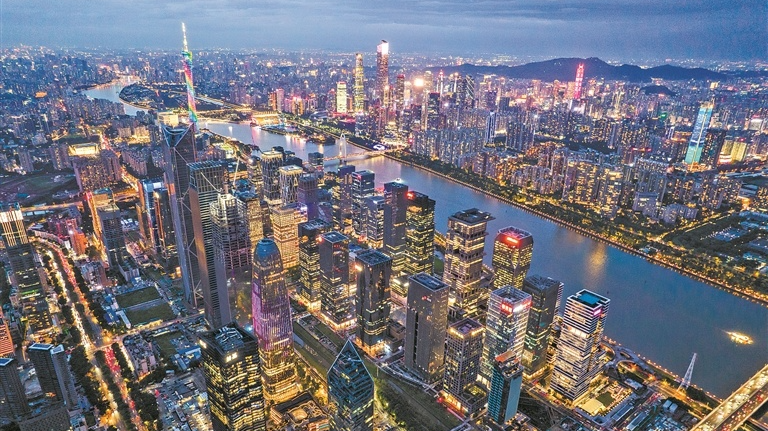 圍繞廣州多領(lǐng)域新年新亮點(diǎn) 代表們干勁十足獻(xiàn)良策謀發(fā)展