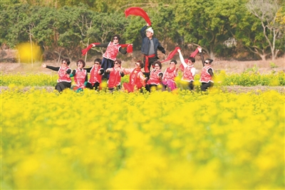 “稻里·深灣”田園綜合體開業(yè) 農文旅融合帶動村民增收