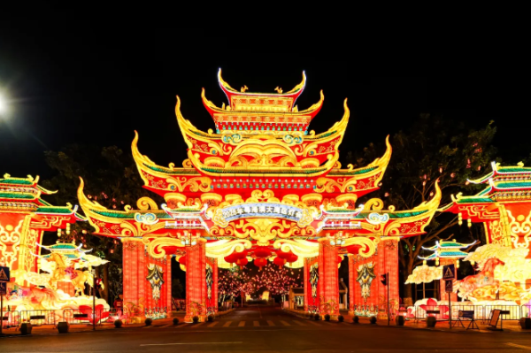 人民日報：亮燈！來南沙赴一場跨越千年、灣區(qū)同心的光影之約