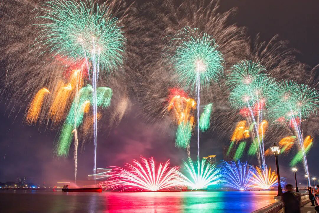 煙花駿躍長(zhǎng)空！王老吉以“吉文化”點(diǎn)亮馬年春節(jié)