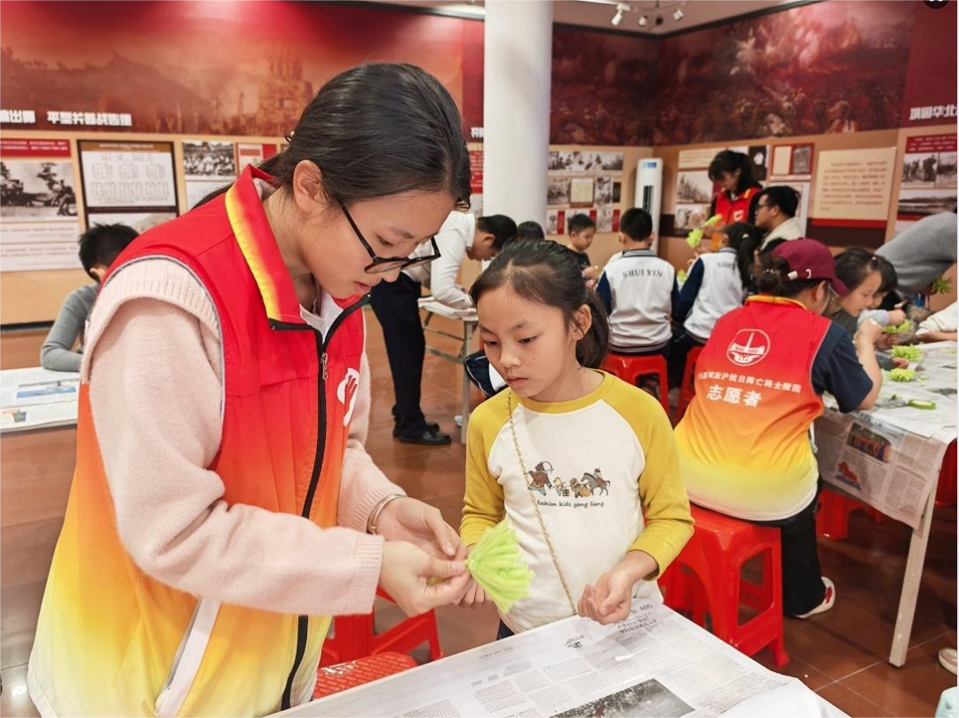 傳承英烈精神 點亮志愿之光